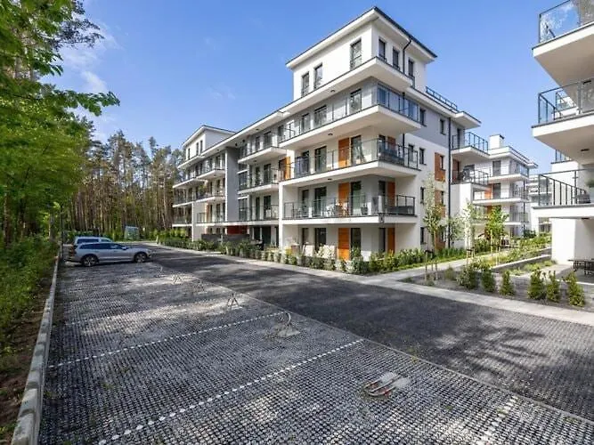 Appartamento With Balcony, Close To The Beach, Pool